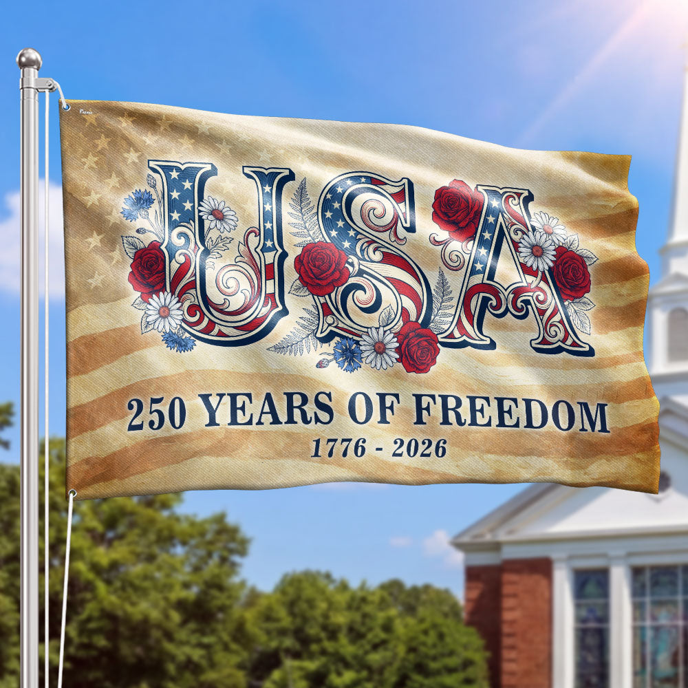 USA American Flag, 250 Years of Freedom Vintage Patriotic Grommet Flag