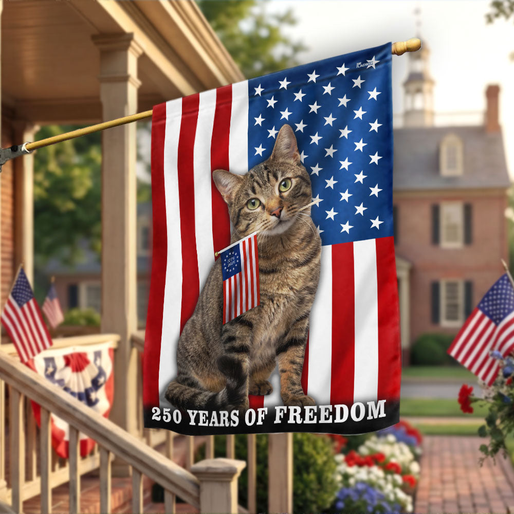 Cat American Flag, 250 Years of Freedom Patriotic Tappy Cat US Flag