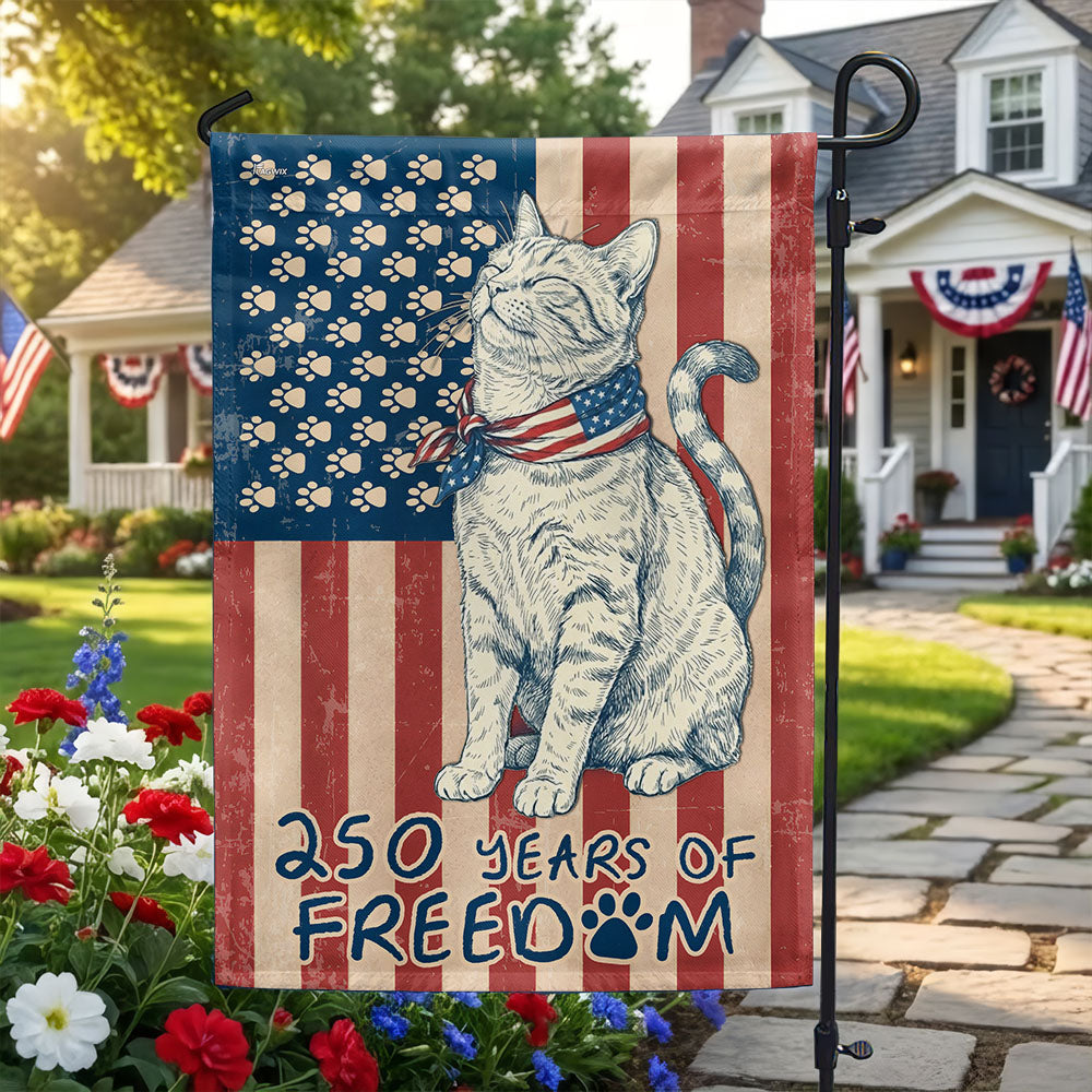 Flagwix Patriotic Cat Garden Flag - 250th Anniversary Paw Prints US  Flag Decor
