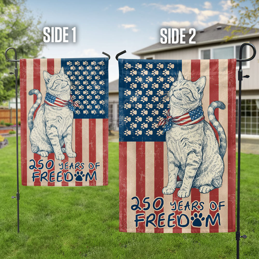 Flagwix Patriotic Cat Garden Flag - 250th Anniversary Paw Prints US  Flag Decor